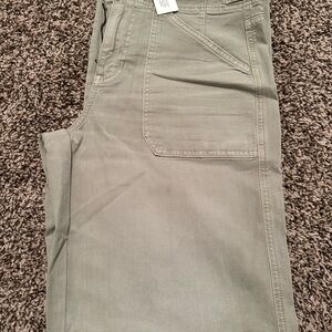 American Eagle Outfitters Women's Wide Leg Pants in Olive